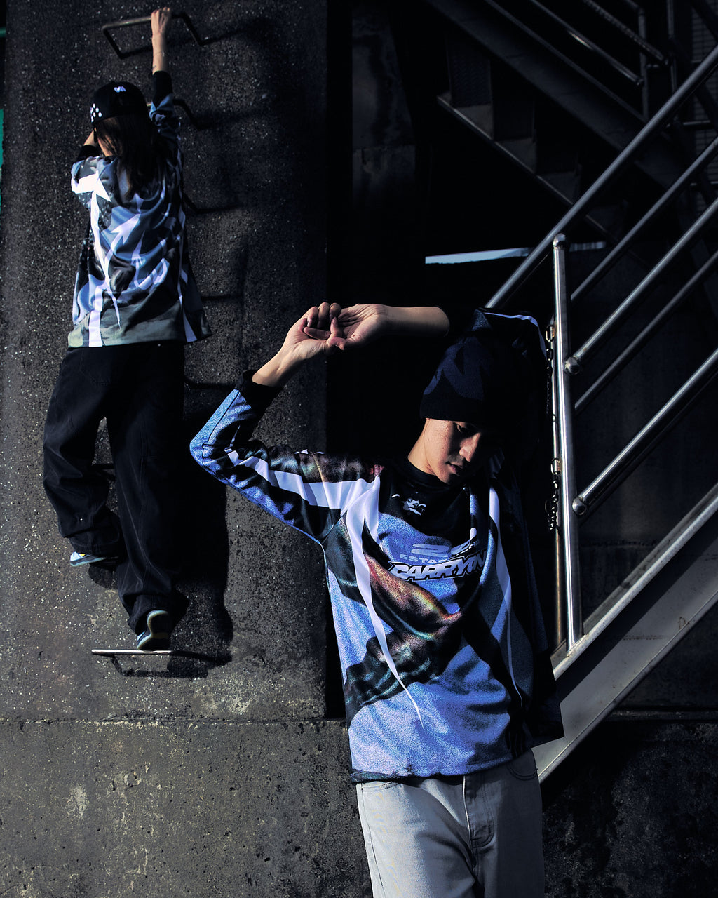 CARRYON 26 Pre-Spring Running Man Graphic Jersey 球衣 紅色