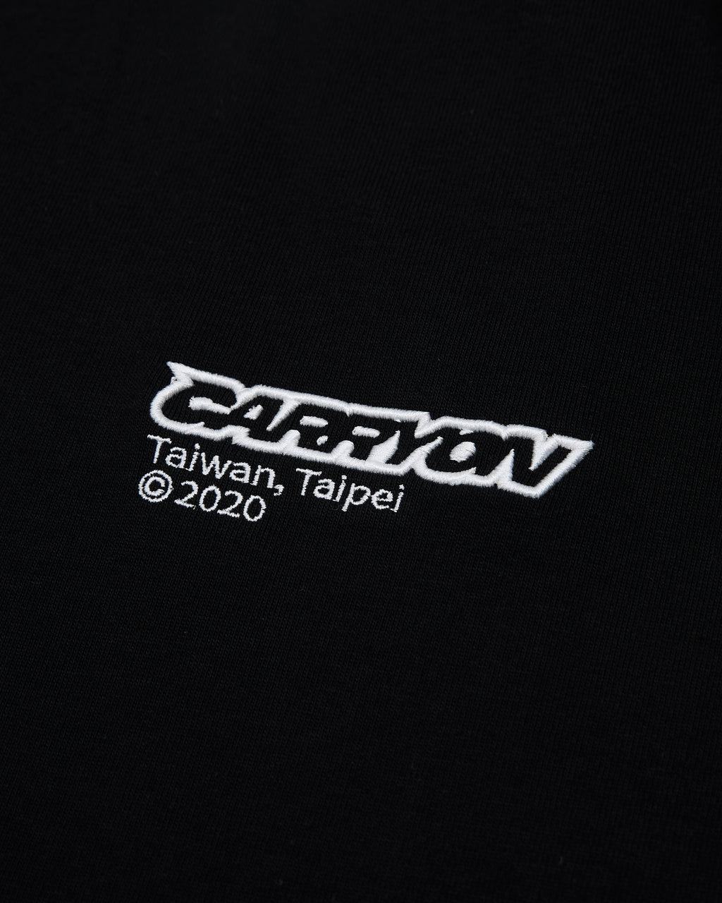 CARRYON 26SS Essential Logo Tee 刺繡短袖 黑色 Boxy 版型
