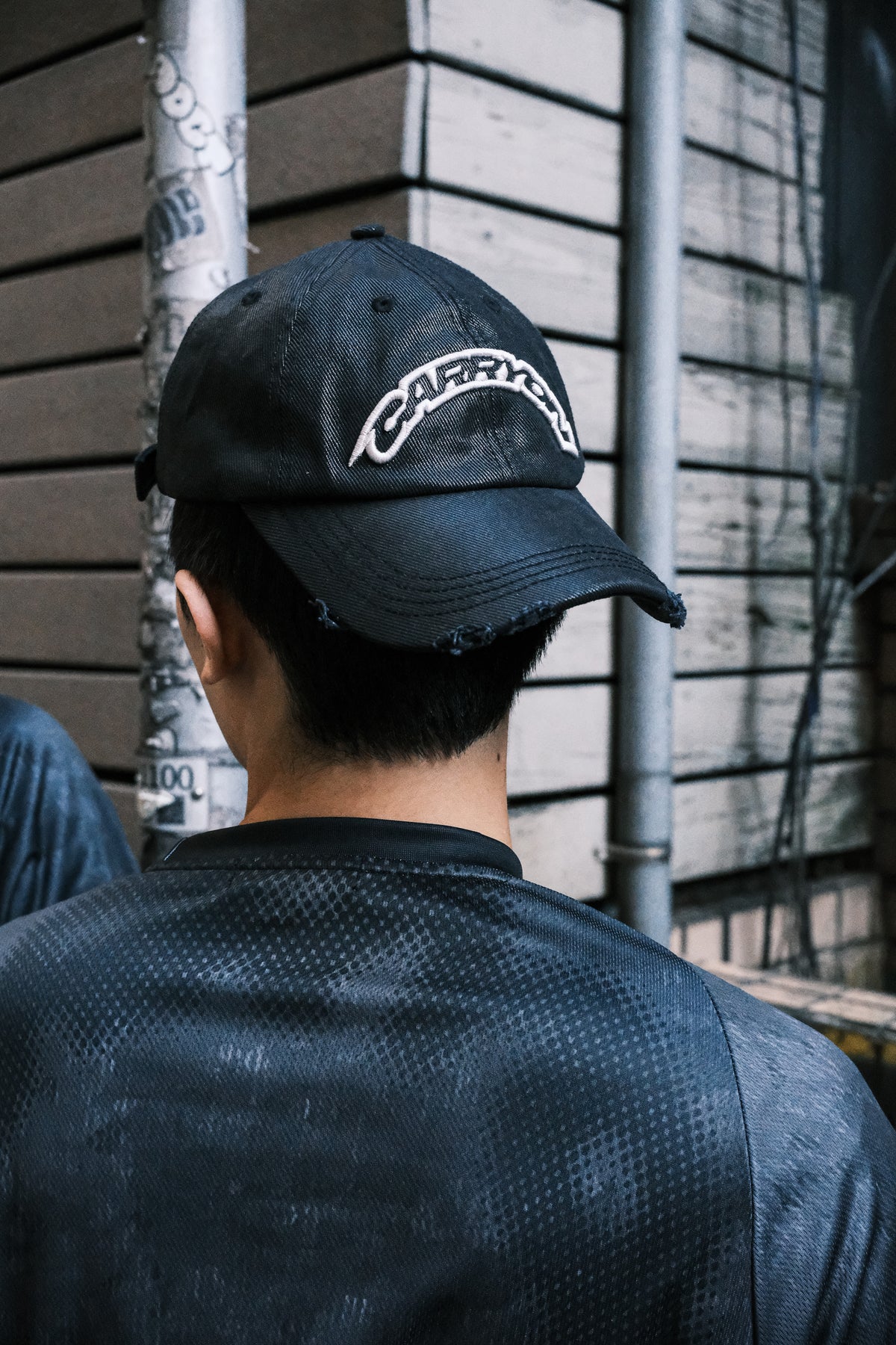 CARRYON 26SS  Faded Rubber Logo Cap 膠感水洗破壞老帽 黑色