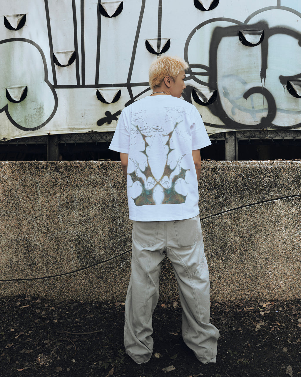 CARRYON × LOWKEY 26SS LOWFREQ VOL.3  聯名款短T 白色