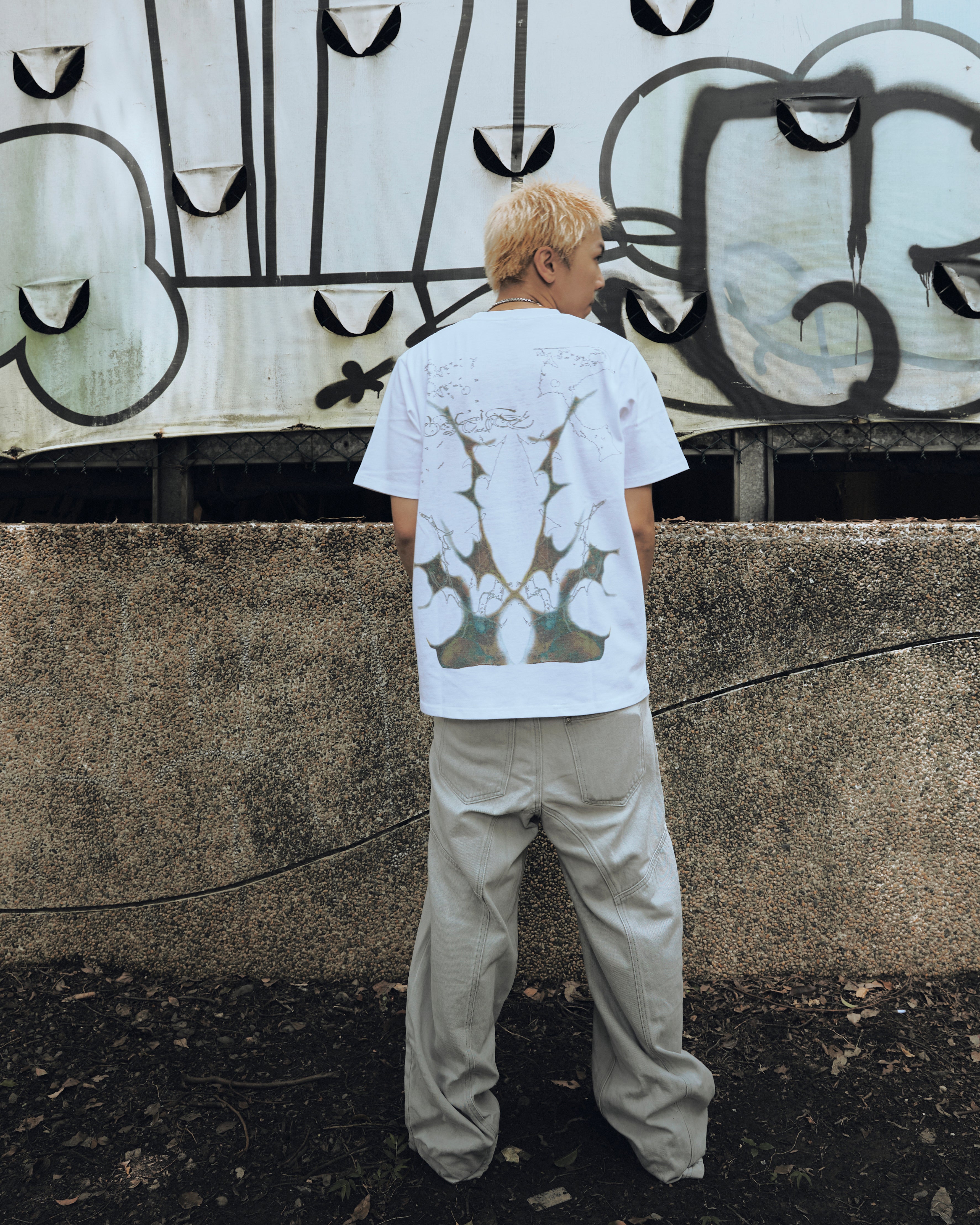 CARRYON × LOWKEY 26SS LOWFREQ VOL.3  聯名款短T 白色